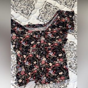 American Eagle floral Crop Top